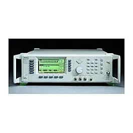 Anritsu 69037B syntetiserad CW-generator