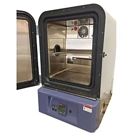 Espec BTL-433 Temperatur- och fuktighetskammare