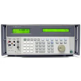 Fluke 5500A Multikalibreringsinstrument