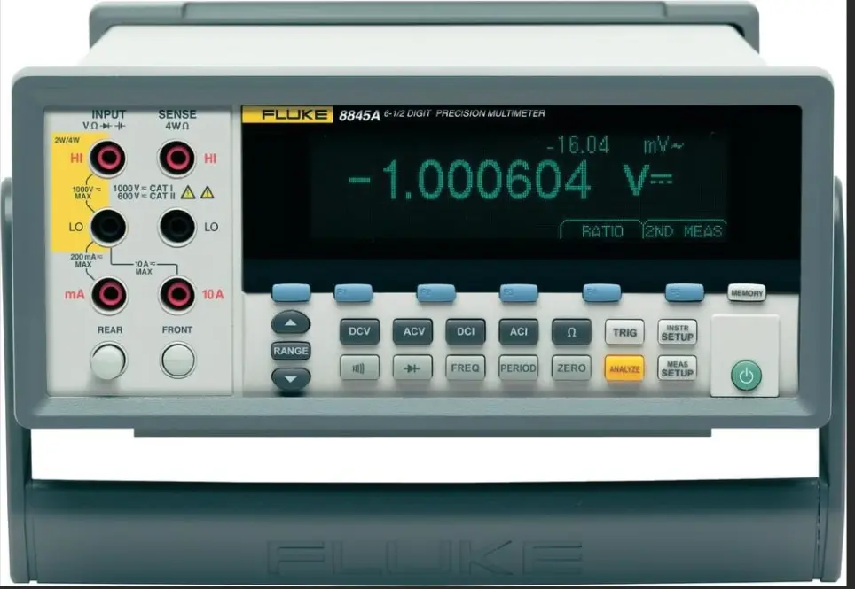 Fluke 8845A/SU 120V Digitalt multimeter