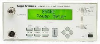 Gigatronics 8541C universaleffektmeter