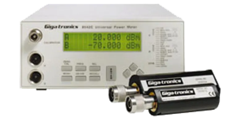 Gigatronics 8542C universell RF-effektmätare