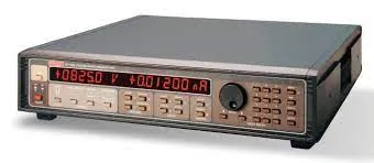 Keithley 237 käll-mät-enhet