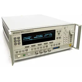 Keysight 83640A Syntetiserad svepsignalgenerator