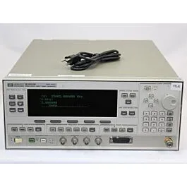 Keysight 83650B Syntetiserad svepsignalgenerator