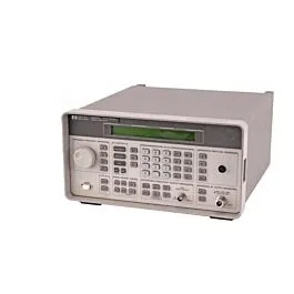 Keysight 8648C syntetiserad signalgenerator