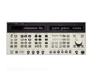 Keysight 8665A signaalgenerator