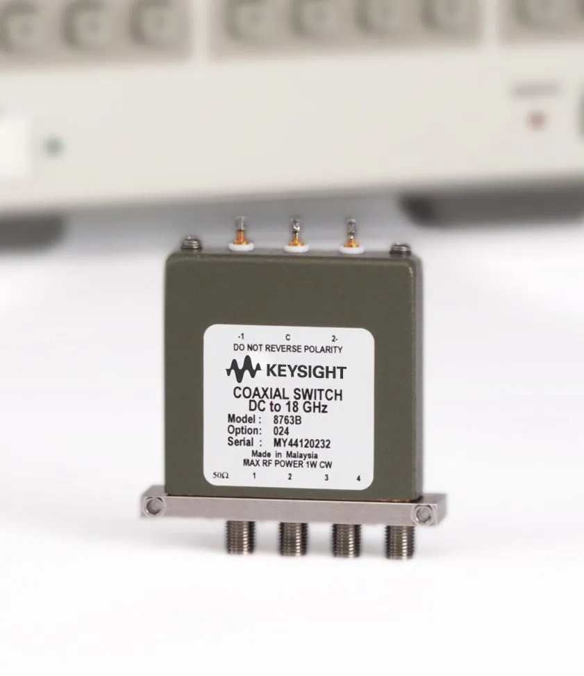 Keysight 8763B koaxial växel