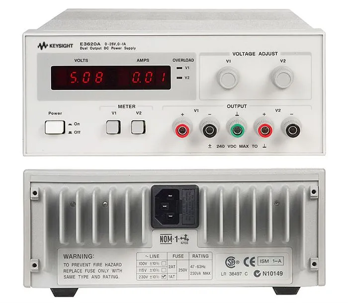 Keysight E3620A DubbelbArbetsbänks-DC-strömförsörjning