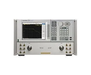 Keysight E8362C vektornätverksanalysator