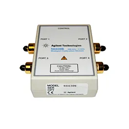 Keysight N4430B fyrport ECal-modul