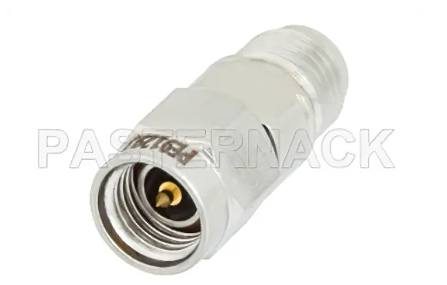 Pasternack PE91293 3.5mm hane till 2.4mm hona adapter
