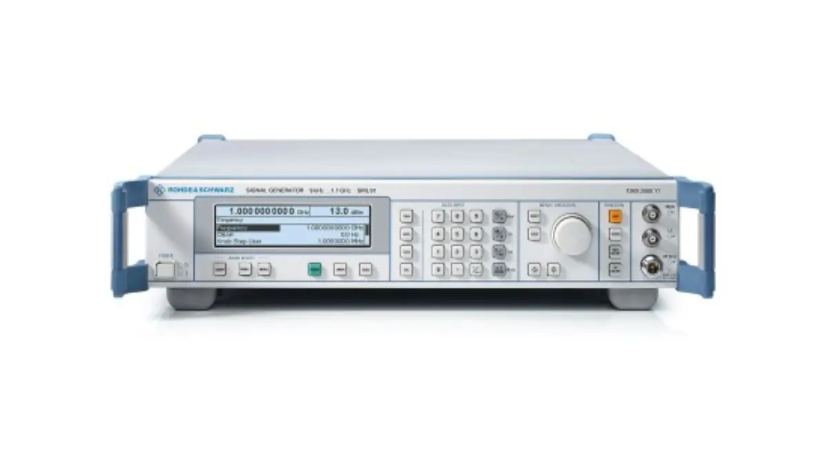 Rohde & Schwarz SML01 signalgenerator