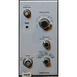 Tektronix 7A19 enkanalsförstärkare