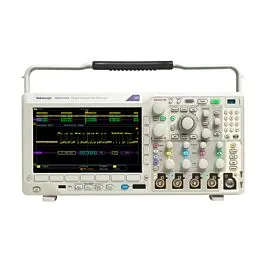 Tektronix MDO3104 tvådomänsoscilloskop