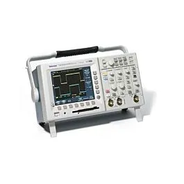 Tektronix TDS3044B Digitalt Phosphor-Oscilloskop