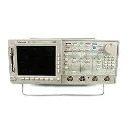 Tektronix TDS754D digitalt oscilloskop